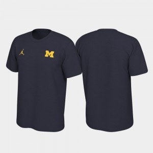 Michigan Wolverines Mens Legend Left Chest Logo T-Shirt - Navy